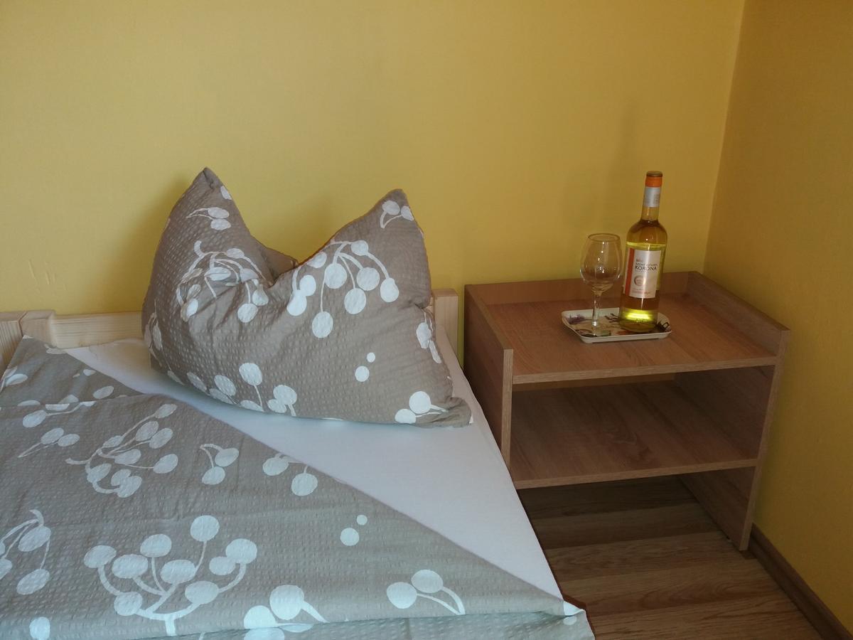 Hajas Familia Kiado Szobak Balatonmáriafürdő Εξωτερικό φωτογραφία